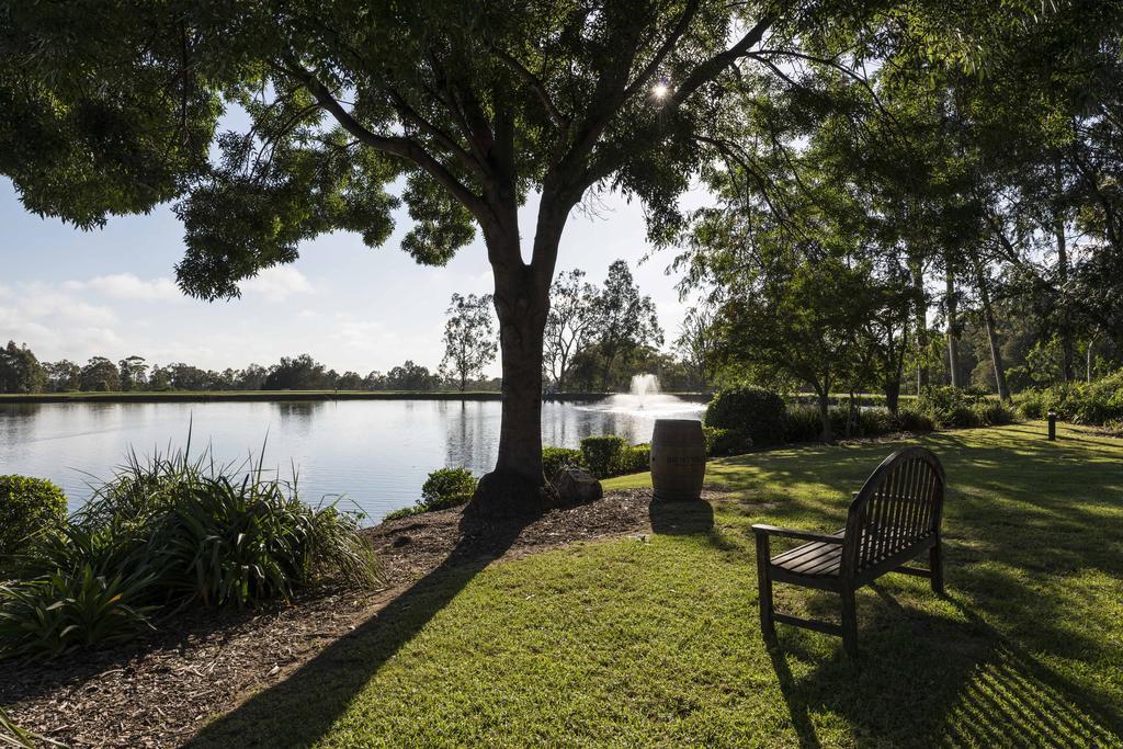 Oaks Cypress Lakes Resort Pokolbin Exteriör bild